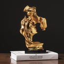 Estátua Decorativa Europeia | Casa & Decoração