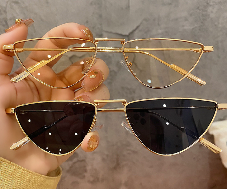 Óculos de sol triângulo de metal novo estilo feminino pequeno rosto anti-UV óculos de sol7