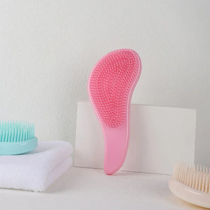 Escova de Cabelo On-the-Go | Compacto e Leve com Cerdas Suaves e Eficientes