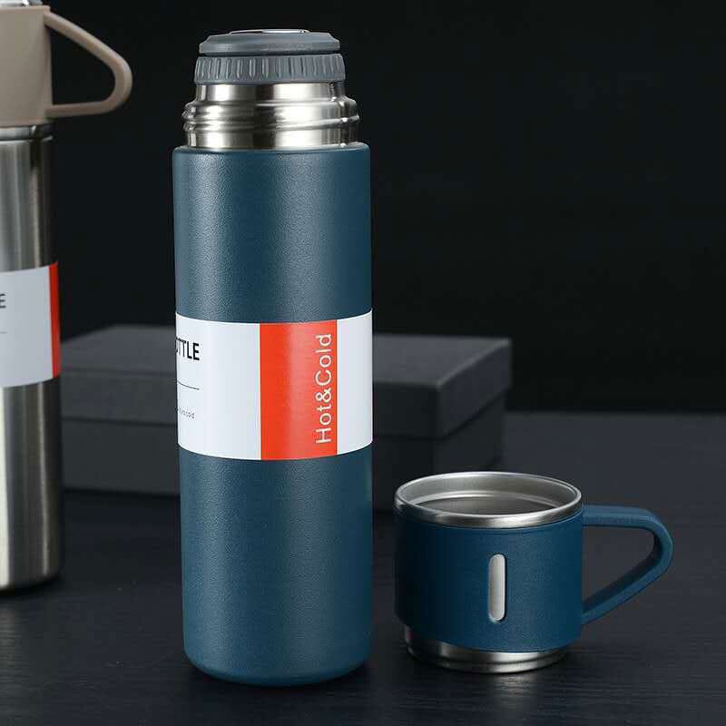 Kit Garrafa Térmica e Xícaras Karaman